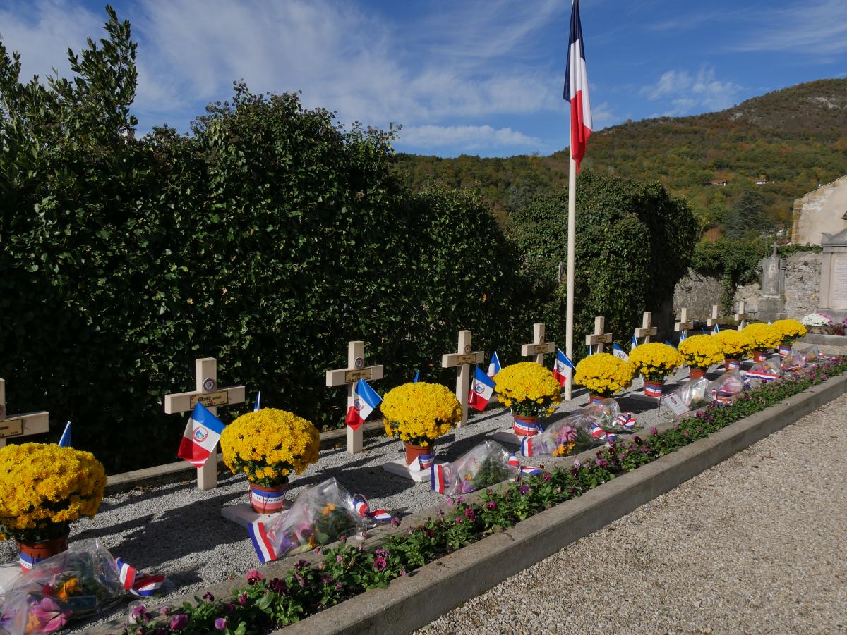 Carré militaire au cimetière du bourg de Voreppe